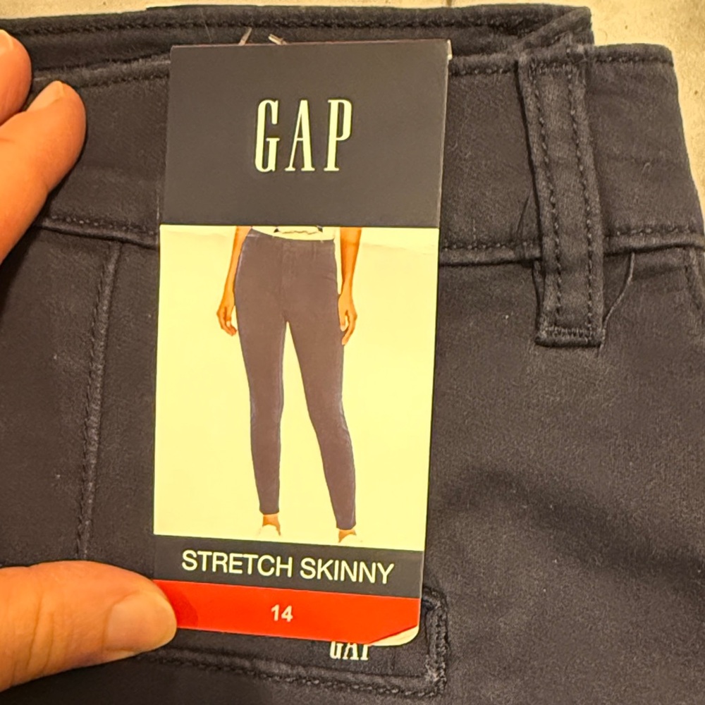 GAP Woman’s Navy Chino Pants - Picture 2 of 4
